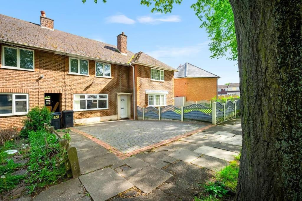 Вилла Jlr, Nec, B'Ham, Contractors Бирмингем Экстерьер фото